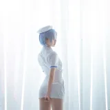 面饼仙儿《蕾姆护士装》主题写真：18张全套美图