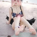 九柒喵《碧蓝航线 小春泳装》主题写真：27张全套美图