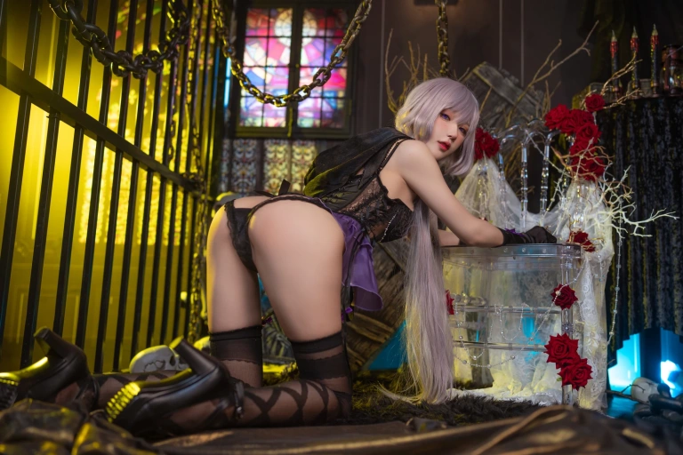 阿包也是兔娘《午夜瞌睡魔女》主题写真：40张全套美图