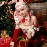 是三不是世《索尼子 圣诞》主题写真：44张全套美图
