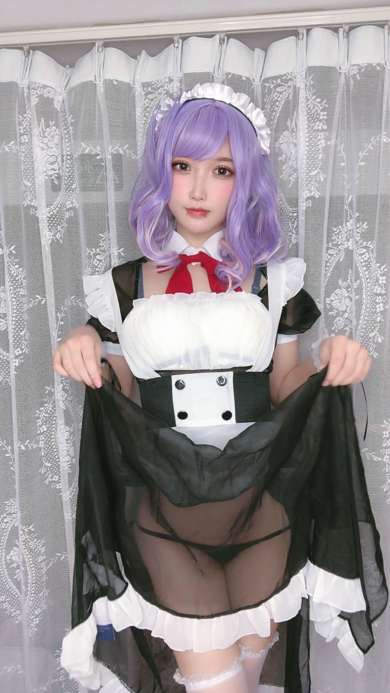 阿包也是兔娘《自拍女仆》主题写真：10张全套美图