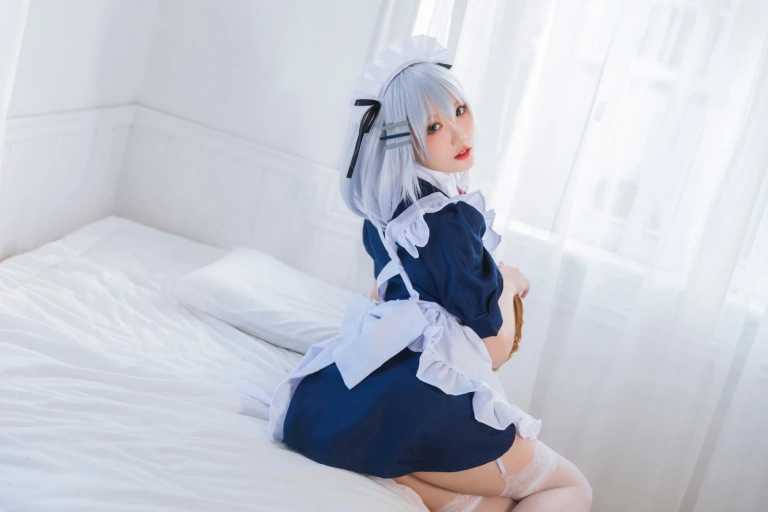 瓜希酱《折纸女仆》主题写真：22张全套美图