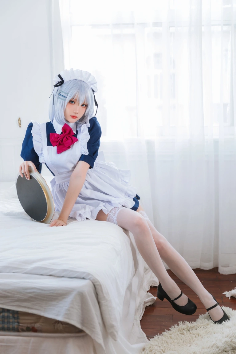 瓜希酱《折纸女仆》主题写真：22张全套美图