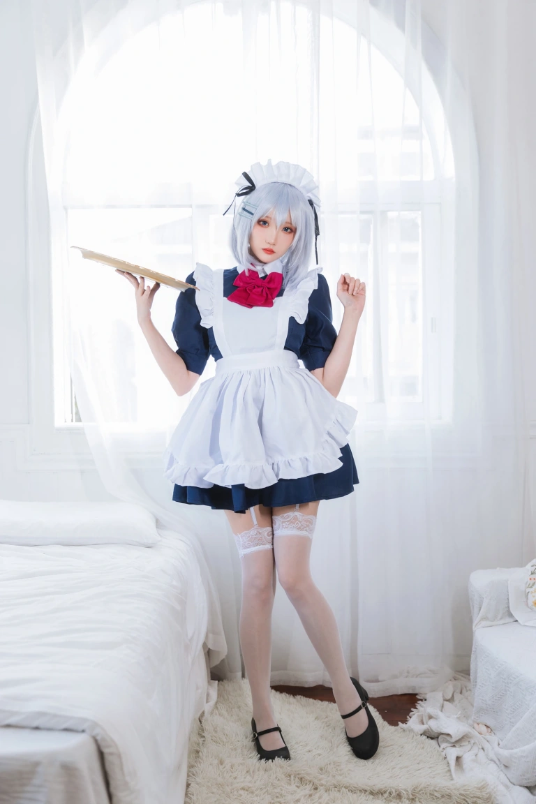 瓜希酱《折纸女仆》主题写真：22张全套美图