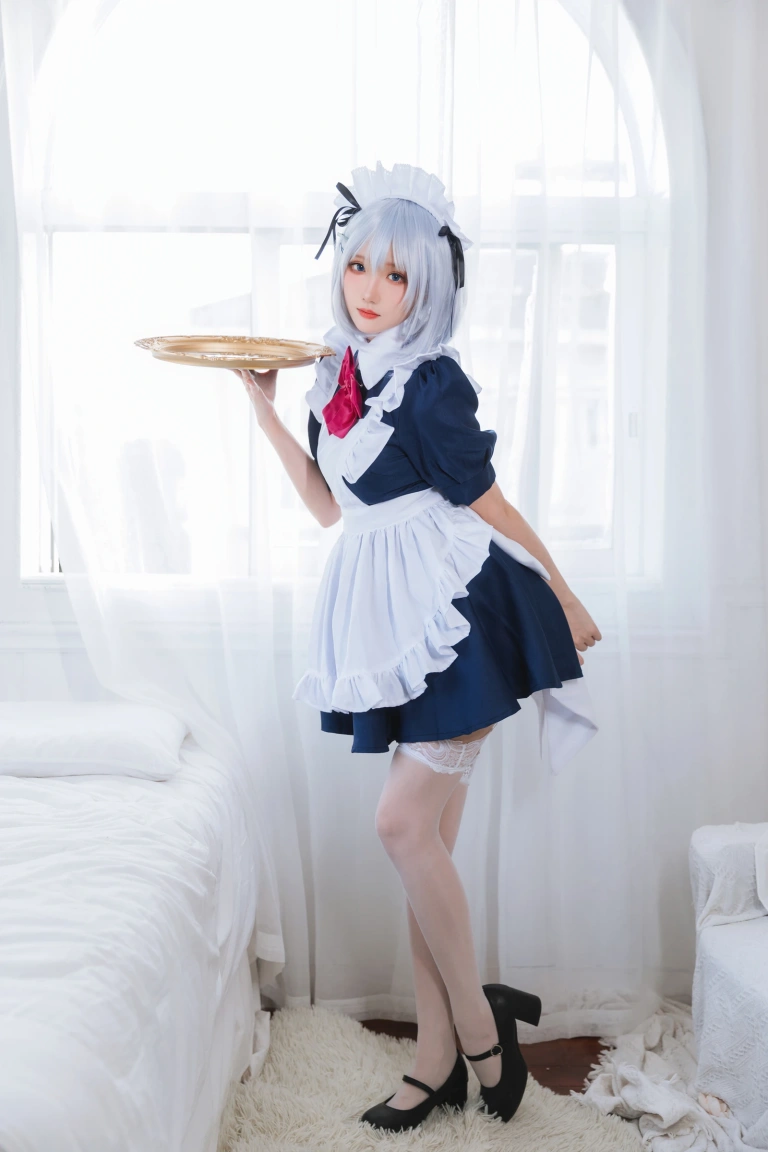 瓜希酱《折纸女仆》主题写真：22张全套美图