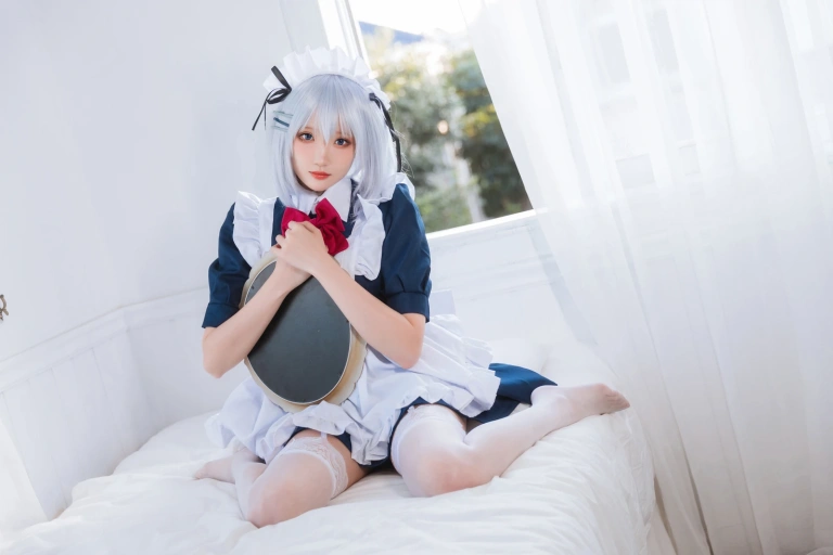 瓜希酱《折纸女仆》主题写真：22张全套美图