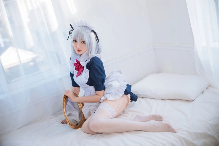 瓜希酱《折纸女仆》主题写真：22张全套美图