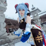 虎森森《雪景甘雨》主题写真：42张全套美图