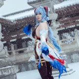 虎森森《雪景甘雨》主题写真：42张全套美图