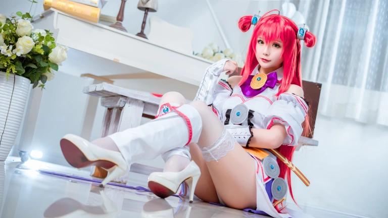 星之迟迟《Eternal Fantasy 愛尔雪》主题写真：20张全套美图