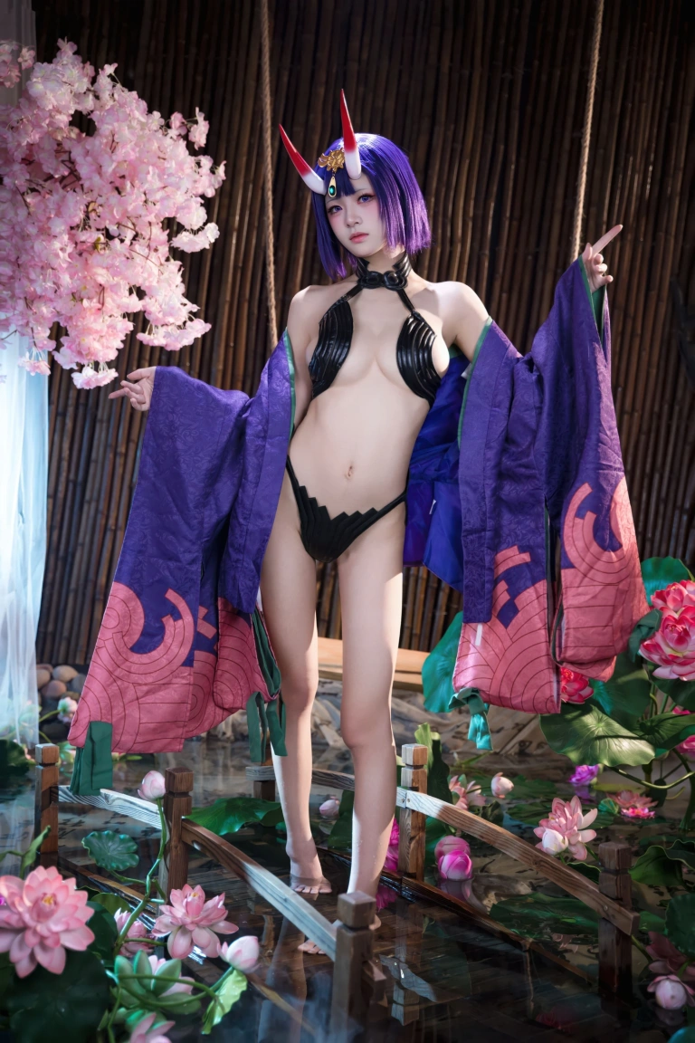 九柒喵《FGO 酒吞满破》主题写真：51张全套美图