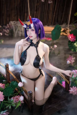 九柒喵《FGO 酒吞满破》主题写真：51张全套美图