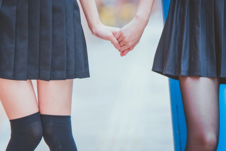 桜桃喵《JK百合2（桜桃喵&疯猫ss）》主题写真：33张全套美图