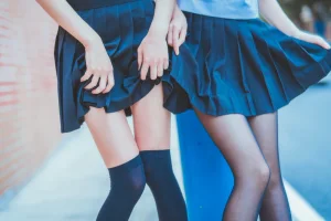 桜桃喵《JK百合2（桜桃喵&疯猫ss）》主题写真：33张全套美图
