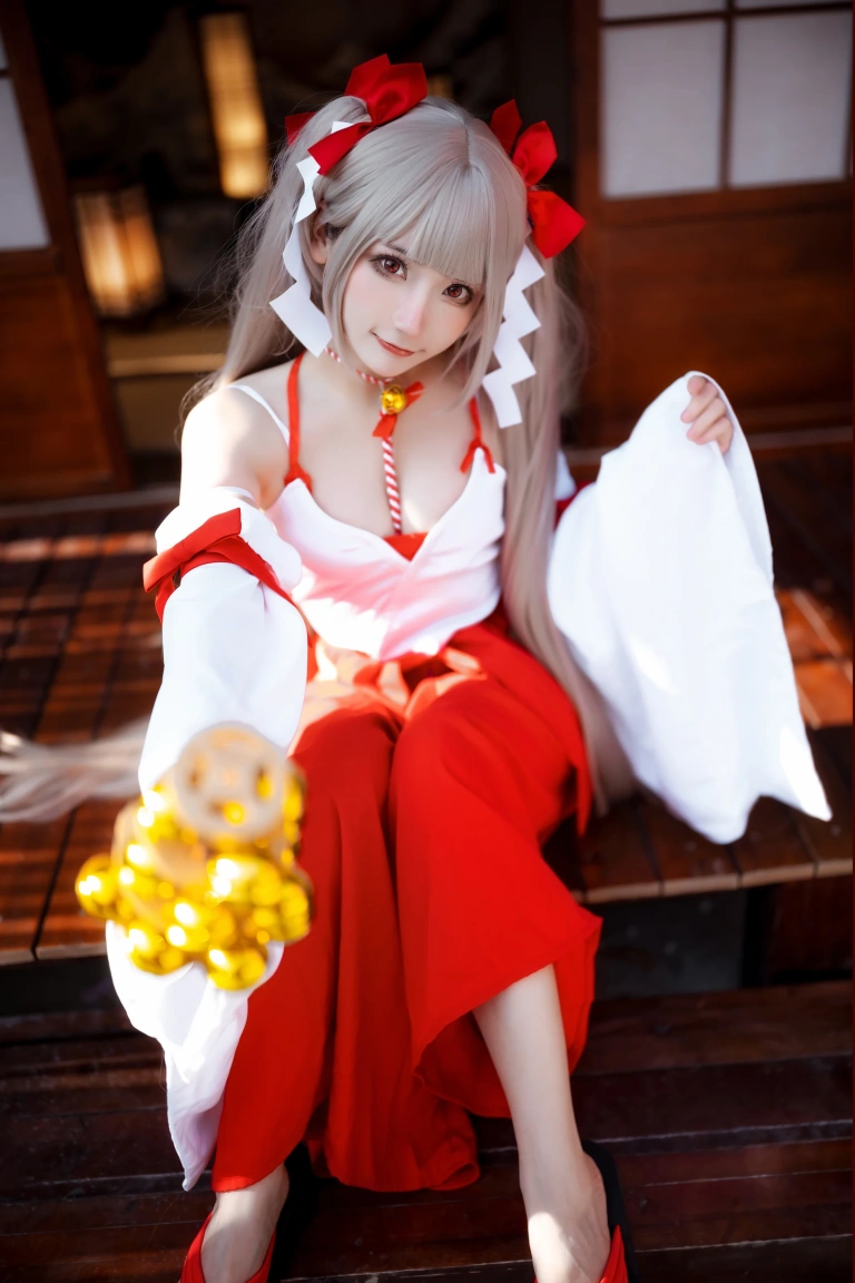 是三不是世《碧蓝航线 可畏巫女》主题写真：21张全套美图