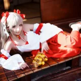 是三不是世《碧蓝航线 可畏巫女》主题写真：21张全套美图