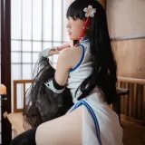 焖焖碳《碧蓝航线 逸仙旗袍》主题写真：23张全套美图