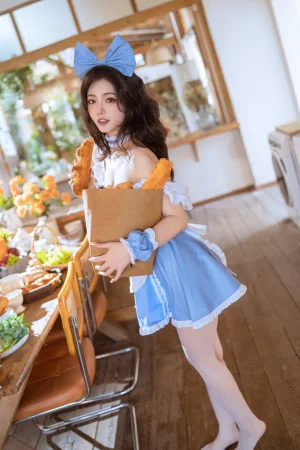 桃良阿宅《女仆的小憩》主题写真：52张全套美图