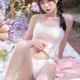 清水由乃《麻花少女》主题写真：70张全套美图