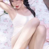清水由乃《麻花少女》主题写真：70张全套美图