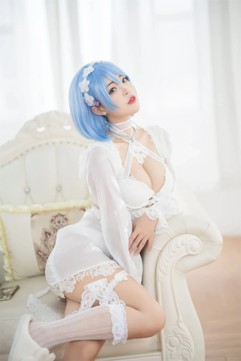 白烨《恰巴耶夫》主题写真：72张全套美图
