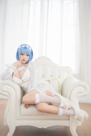 白烨《恰巴耶夫》主题写真：72张全套美图