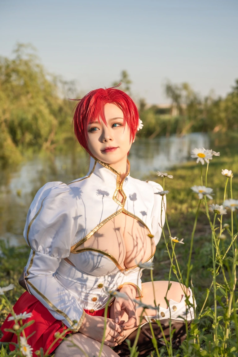 皮皮奶《布狄卡cos》主题写真：14张全套美图