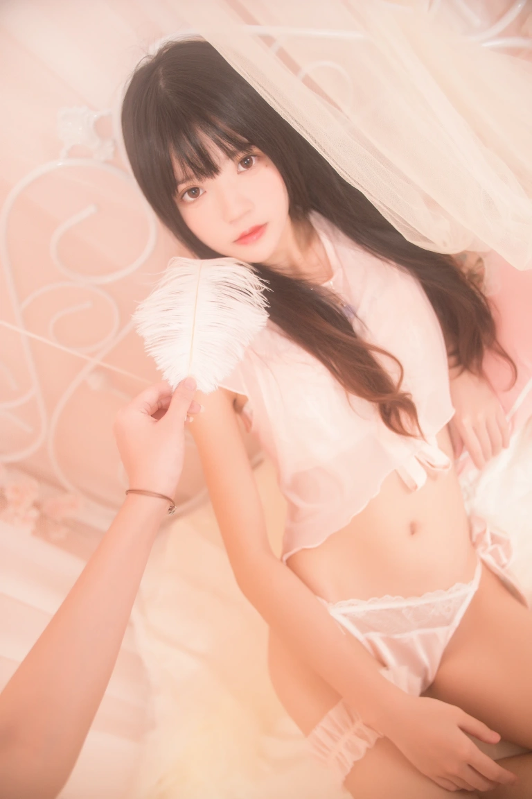 桜桃喵《JK百合3（桜桃喵&鳗鱼霏子）》主题写真：41张全套美图