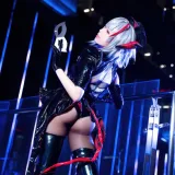 虎森森《明日方舟 怪盗W》主题写真：30张全套美图
