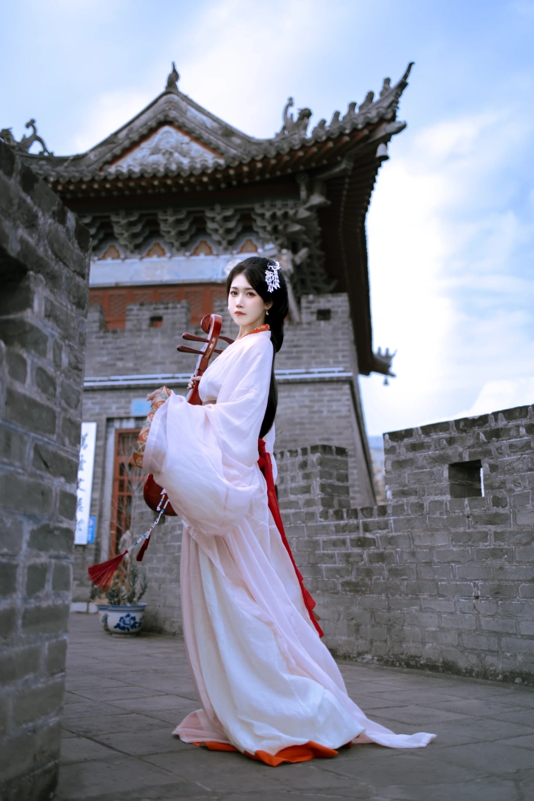 不呆猫《战国袍》主题写真：140张全套美图，含2个视频