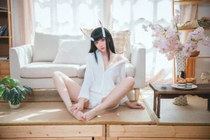 瓜希酱《能代衬衣》主题写真：23张全套美图