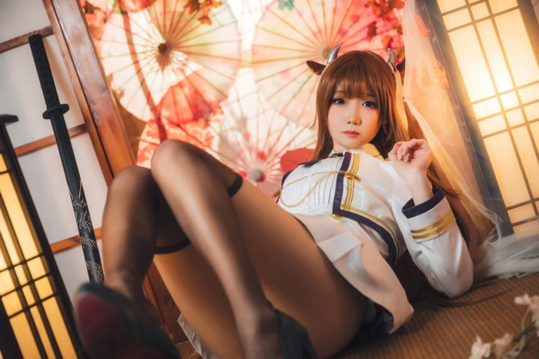 焖焖碳《碧蓝航线 樫野》主题写真：30张全套美图