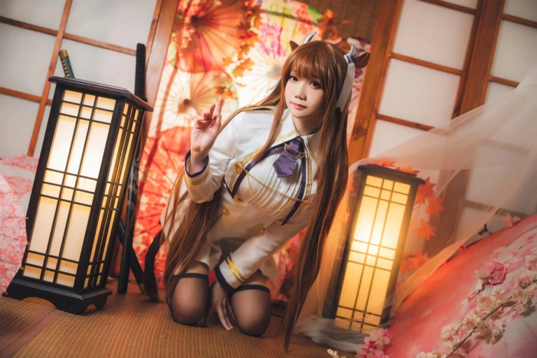 焖焖碳《碧蓝航线 樫野》主题写真：30张全套美图