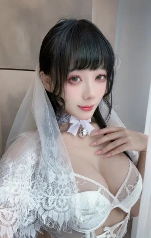九言《花嫁》主题写真：31张全套美图，含5个视频