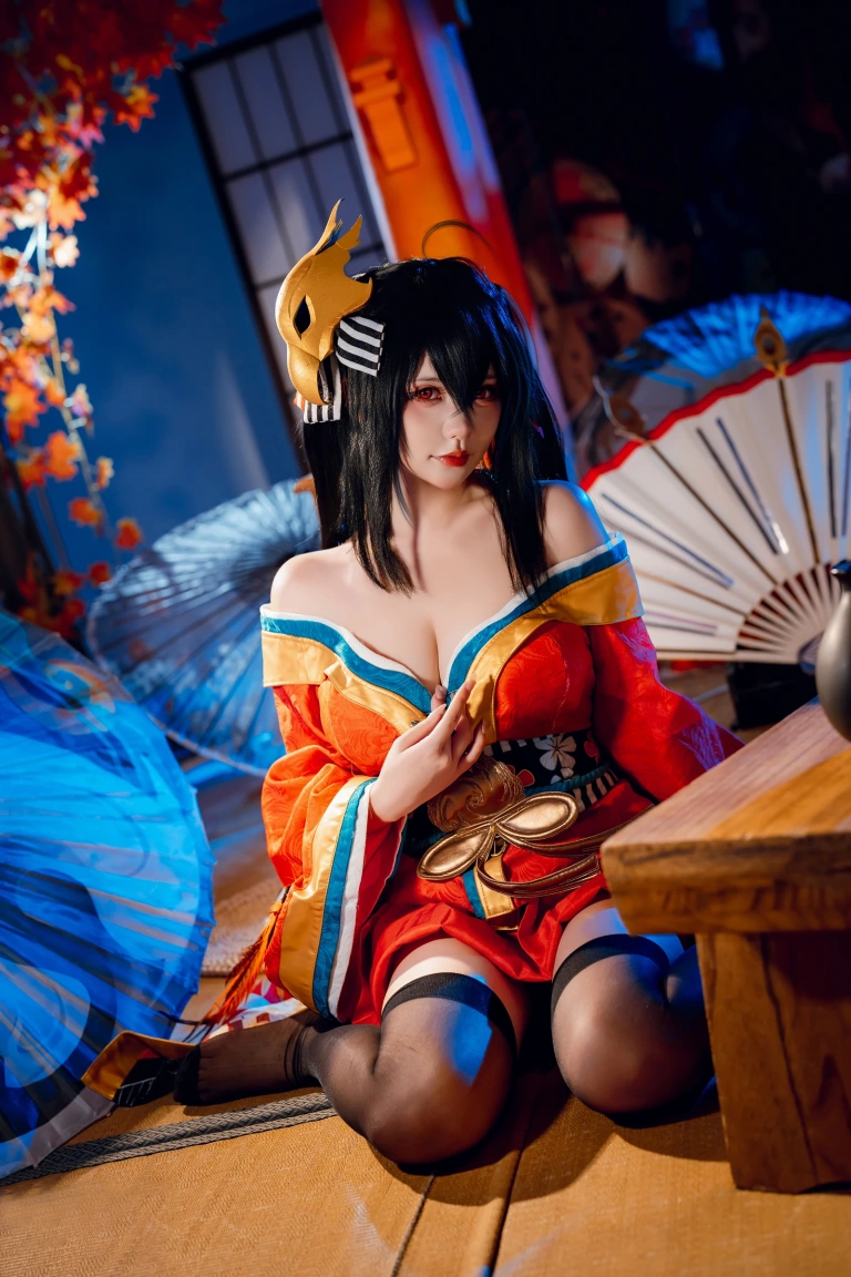 是一只熊仔《大凤和服》主题写真：50张全套美图
