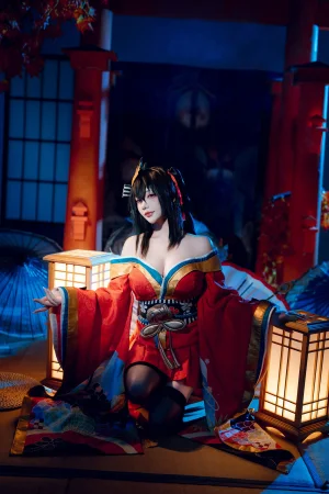 是一只熊仔《大凤和服》主题写真：50张全套美图