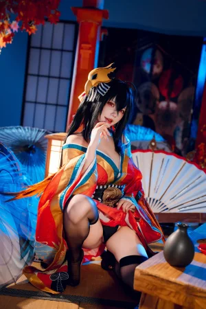 是一只熊仔《大凤和服》主题写真：50张全套美图