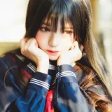 桜桃喵《小少女 黑色水手服》主题写真：50张全套美图