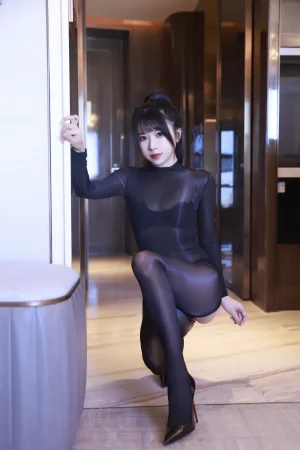 小女巫露娜《琉光》主题写真：60张全套美图