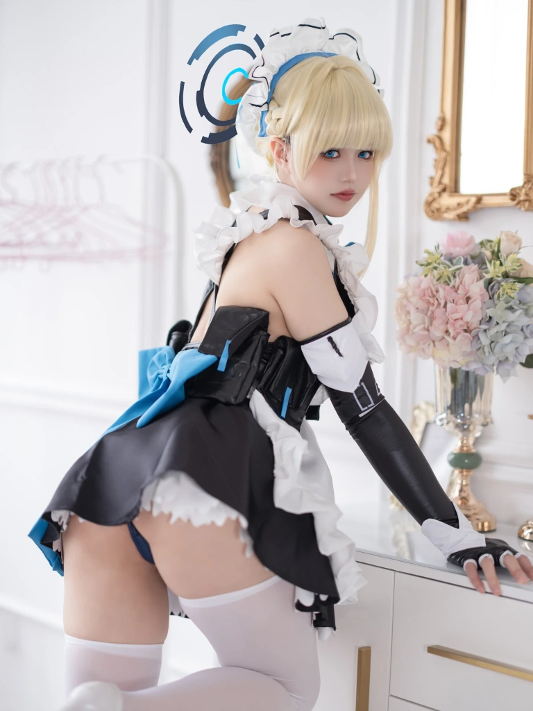 小仓千代《[Patreon] 2023年04月套图会员合集》主题写真：111张全套美图，含1个视频