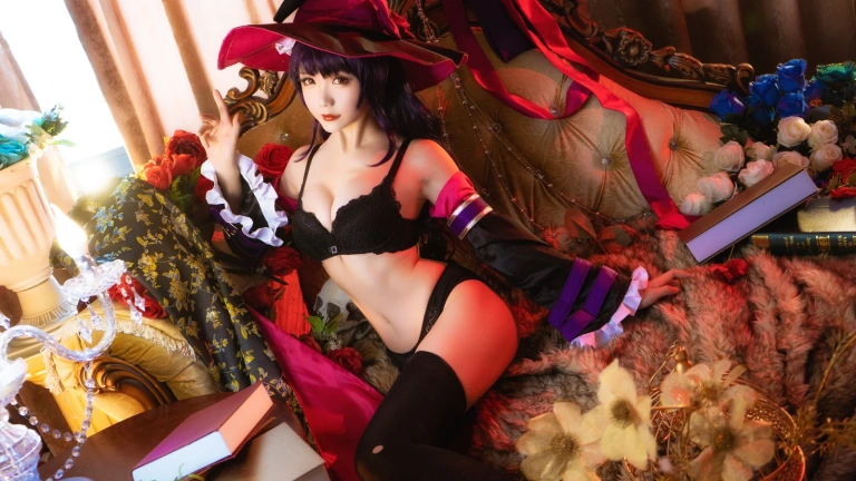星之迟迟《玛菲卡》主题写真：20张全套美图