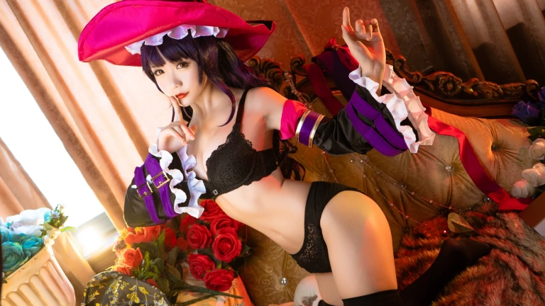 星之迟迟《玛菲卡》主题写真：20张全套美图