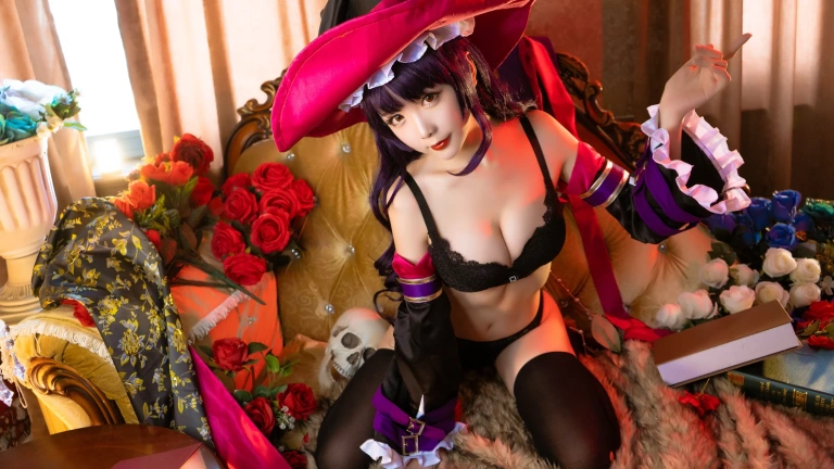 星之迟迟《玛菲卡》主题写真：20张全套美图