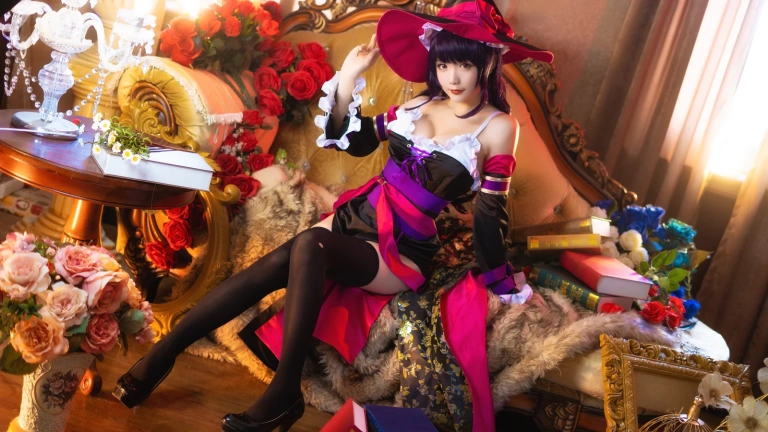 星之迟迟《玛菲卡》主题写真：20张全套美图