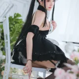 瓜希酱《能代女仆》主题写真：22张全套美图