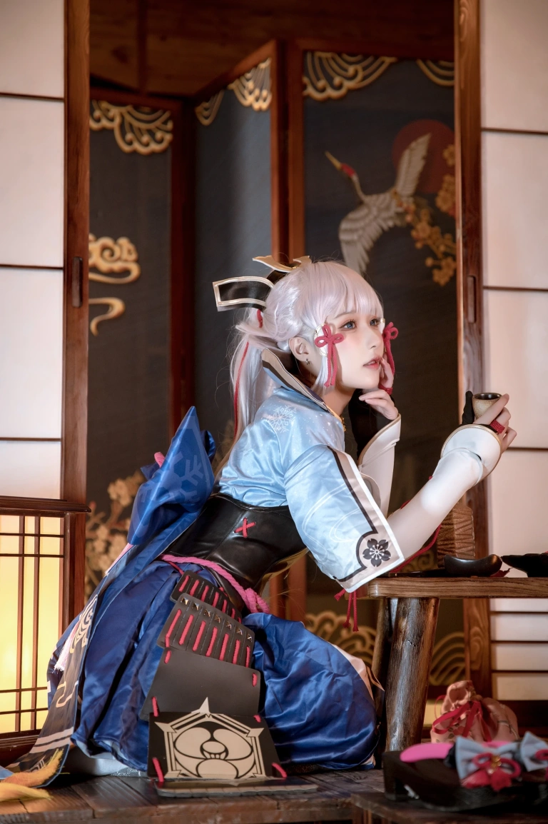 阿包也是兔娘《神里凌华》主题写真：25张全套美图