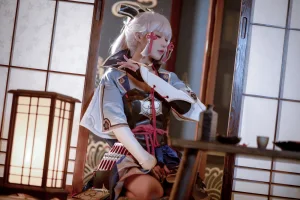 阿包也是兔娘《神里凌华》主题写真：25张全套美图