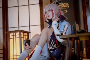 阿包也是兔娘《神里凌华》主题写真：25张全套美图