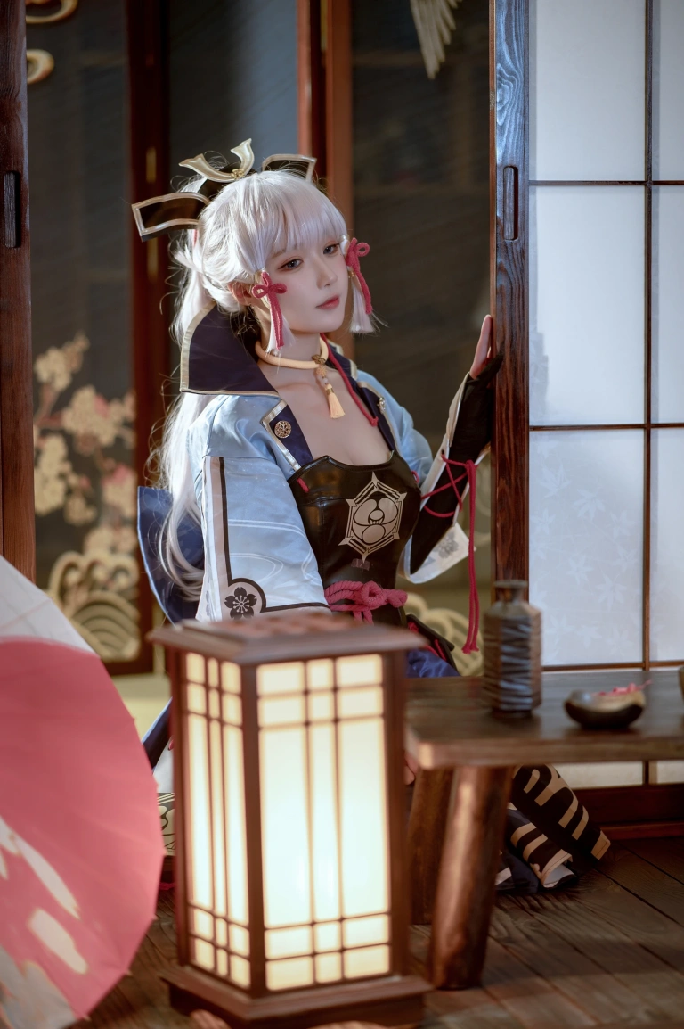 阿包也是兔娘《神里凌华》主题写真：25张全套美图