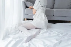 木棉棉《纯情白裙》主题写真：40张全套美图